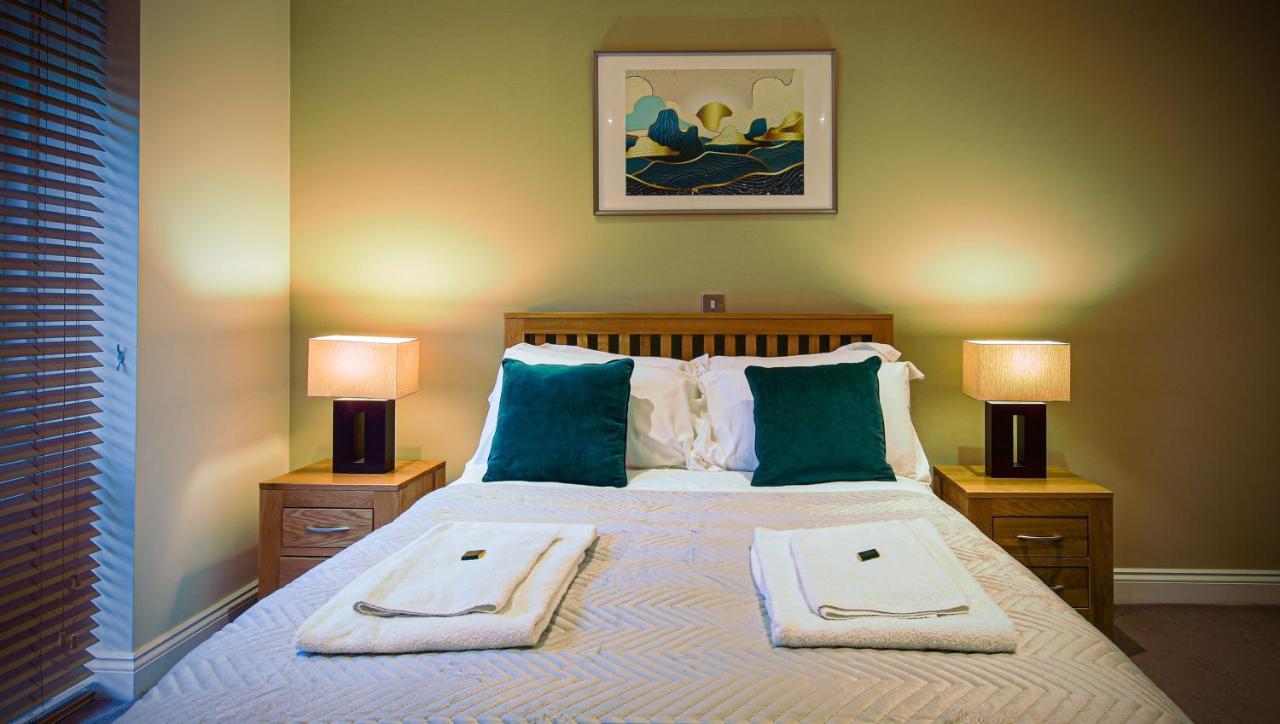 Superb City Center 1 Or 2 Bedroom Apts King Bed 사우샘프턴 외부 사진