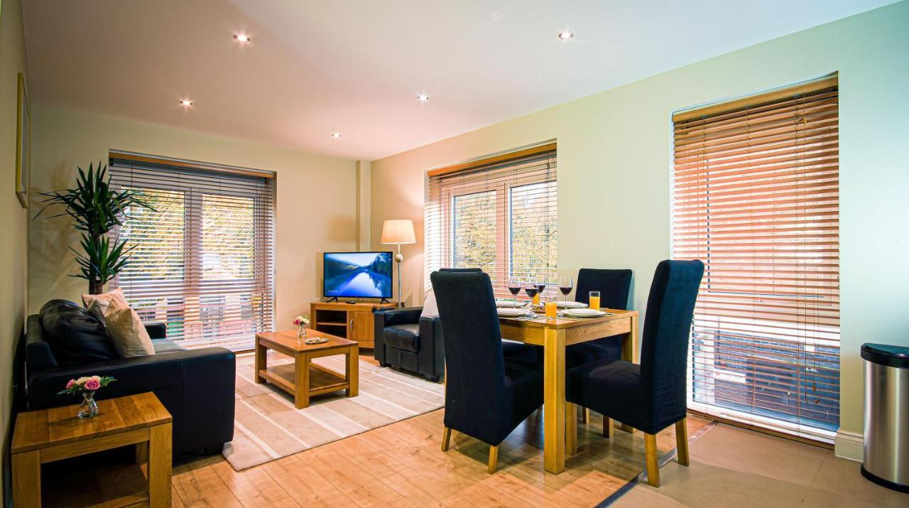 Superb City Center 1 Or 2 Bedroom Apts King Bed 사우샘프턴 외부 사진