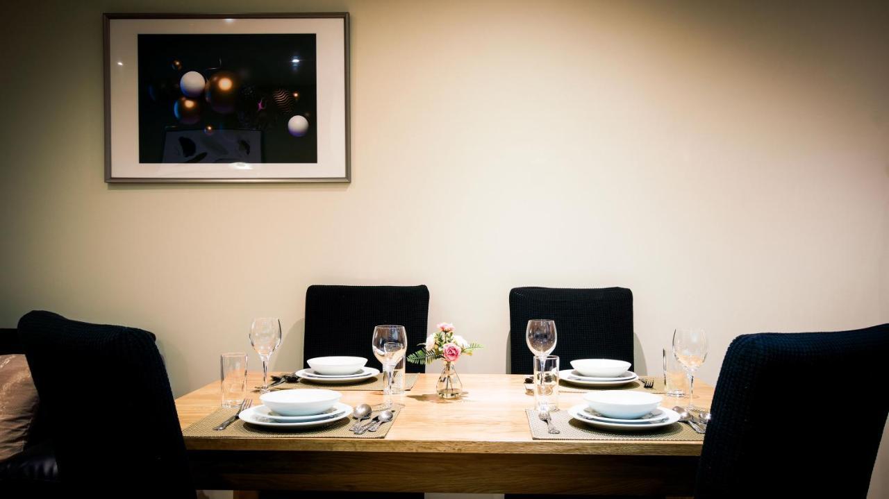 Superb City Center 1 Or 2 Bedroom Apts King Bed 사우샘프턴 외부 사진